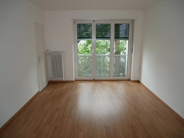 Renovierte 1-Zimmer-Wohnung mit Balkon 2