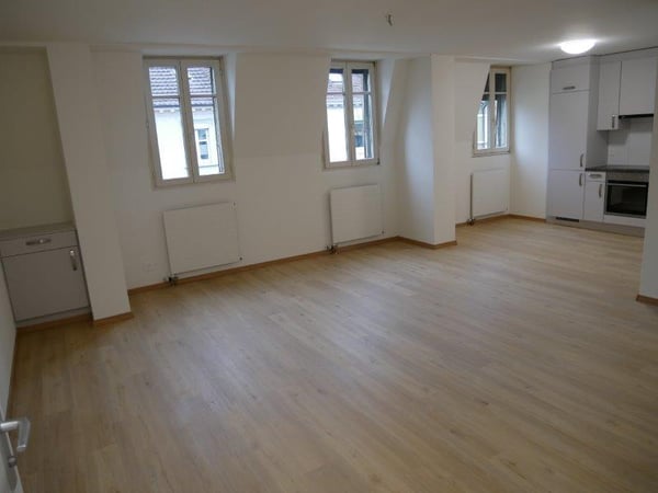 Schöne 1-Zimmer-Wohnung an sehr zentrale Lage zu vermieten 4