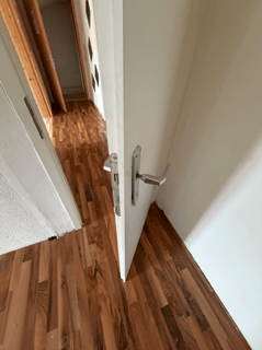 Charmante 4-Zimmer-Wohnung in ruhiger Lage von Biel 12