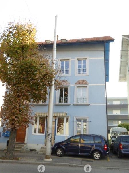 Charmante 4-Zimmer-Wohnung in ruhiger Lage von Biel 1