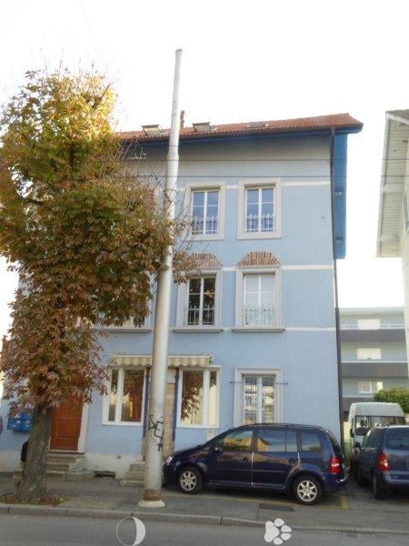 Charmante 4-Zimmer-Wohnung in ruhiger Lage von Biel 1