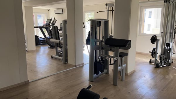 Geräumige 4-Zimmer-Wohnung mit Balkon und Garage in Sierre 16