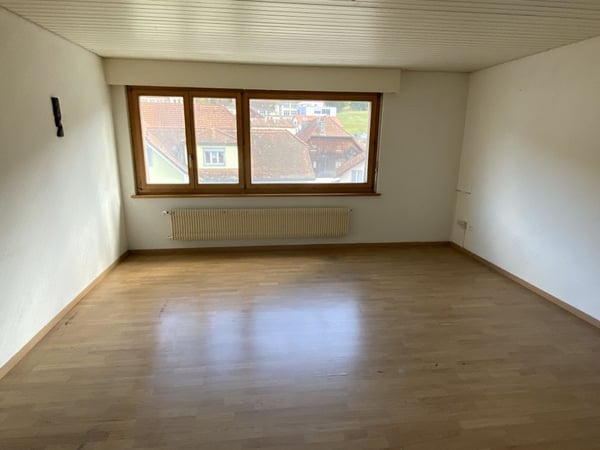 Charmant appartement de 2,5 pièces à Bévilard – disponible immédiatement 1