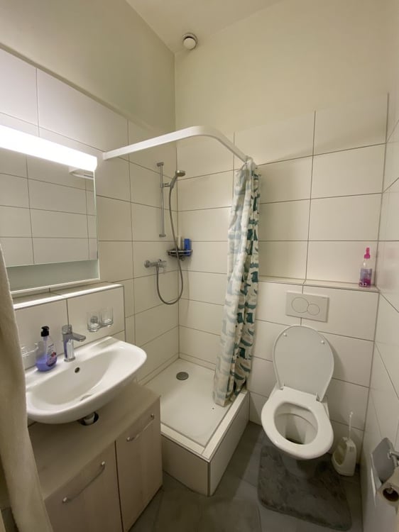 Studio moderne disponible immédiatement à La Chaux-de-Fonds 4