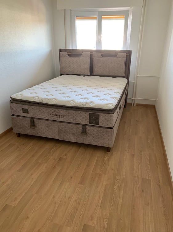 Charmant appartement meublé de 2,5 pièces avec balcon 4
