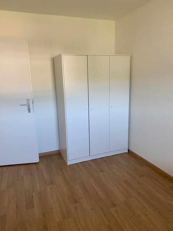Charmant appartement meublé de 2,5 pièces avec balcon 5