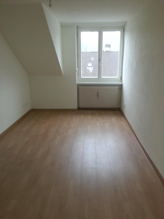 Wunderschöne 2-Zimmer-Dachwohnung zu vermieten 9