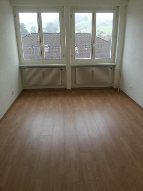 Wunderschöne 2-Zimmer-Dachwohnung zu vermieten 10