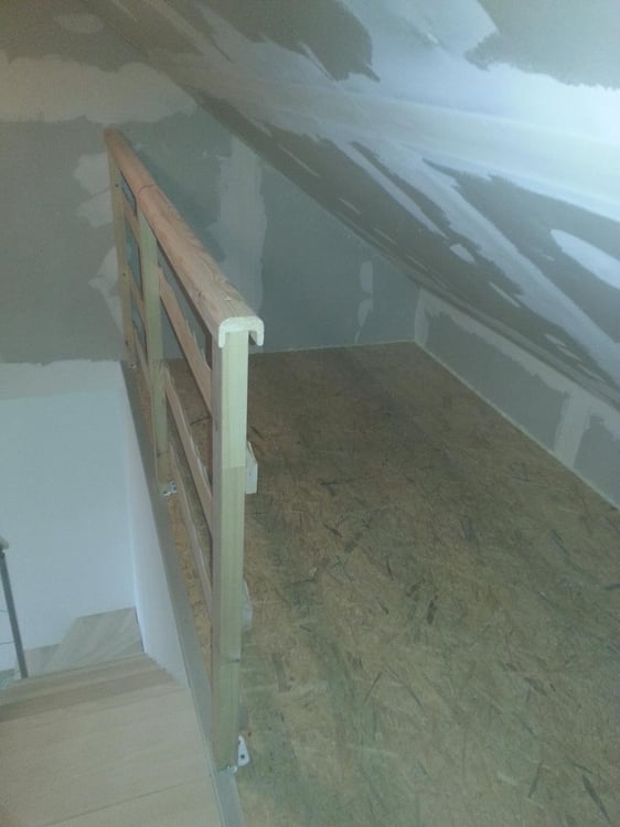 Wunderschöne 2-Zimmer-Dachwohnung zu vermieten 6