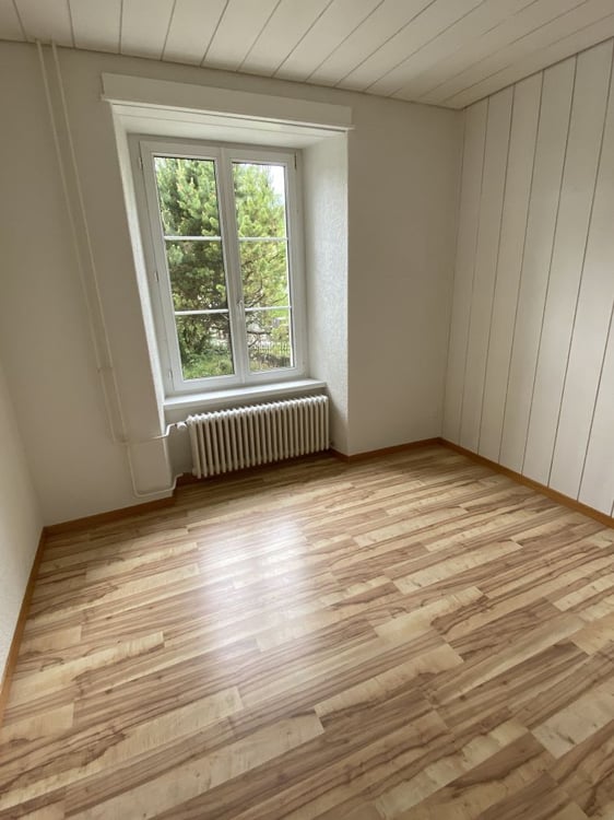 Appartement de 3.5 pièces au rez-de-chaussée à Tramelan – disponible immédiatement 6