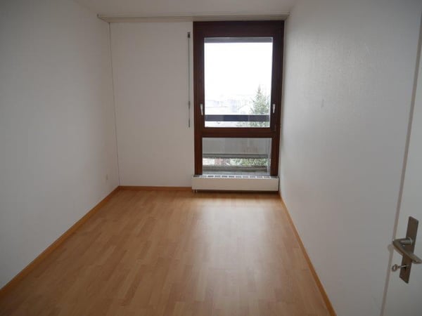 Helle 3.5-Zimmer-Wohnung mit Balkon und schöner Aussicht in Niederlenz 8