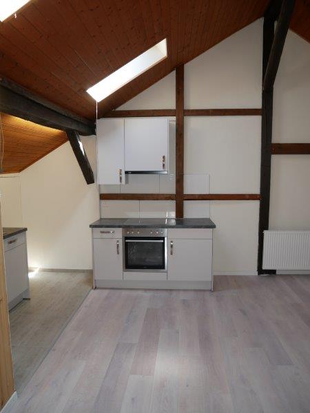 Renovierte 2-Zimmer-Dachwohnung– sofort verfügbar 5