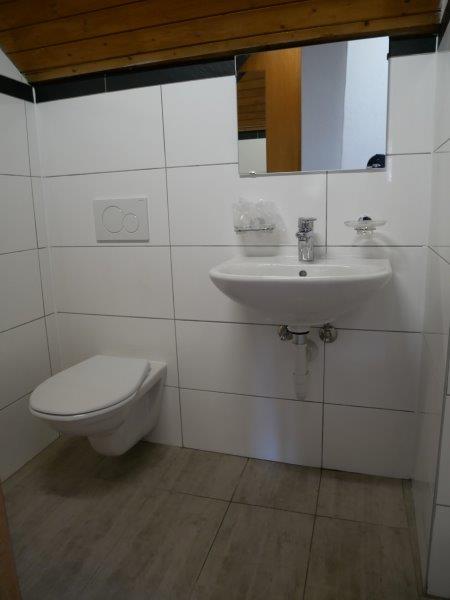 Renovierte 2-Zimmer-Dachwohnung– sofort verfügbar 8
