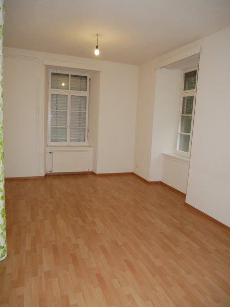 Renovierte 3.5-Z-Wohnung zu vermieten 3