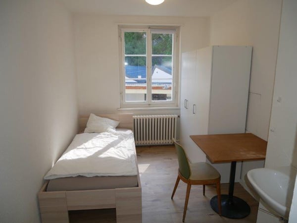 Renovierte und möblierte WG zu sehr günstigem Preis 3