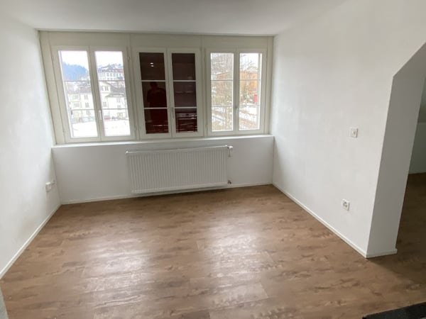 Mehrfamilienhaus in Herisau mit 14 Wohnungen und eine grosse Werkstatt zu verkaufen! 6