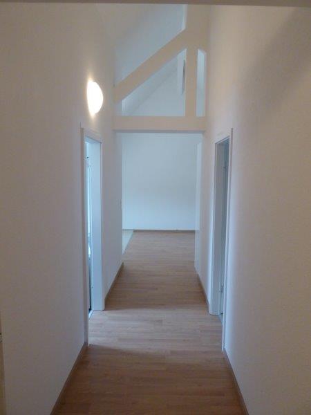 Appartement 2.5 pièces lumineux au 4ème étage à Moutier 8