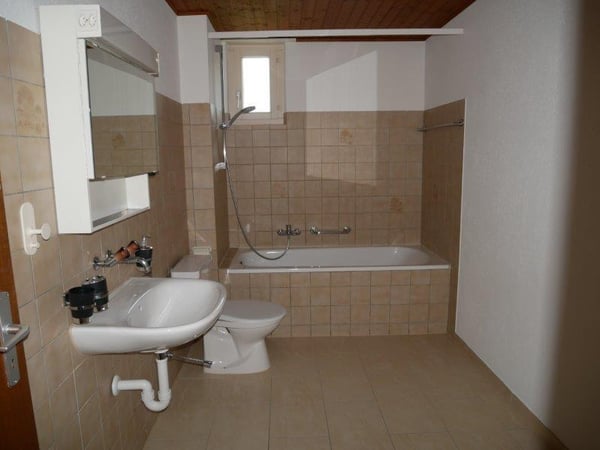 Appartement de 3,5 pièces au cœur de Moutier – disponible immédiatement 8