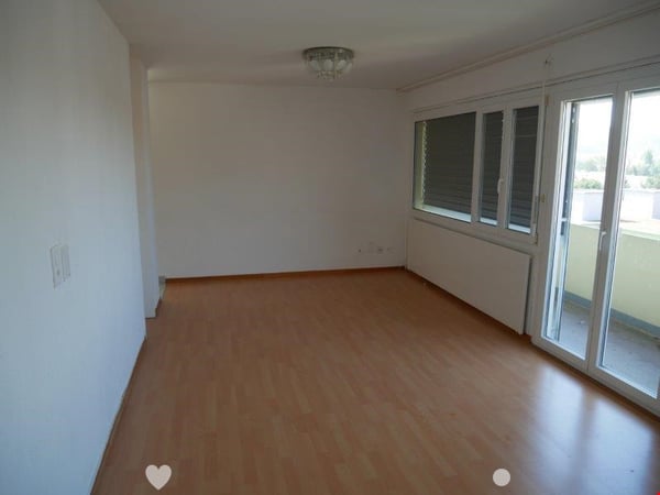 Moderne 2.5-Zimmer-Wohnung mit Balkon in Biel/Bienne 4