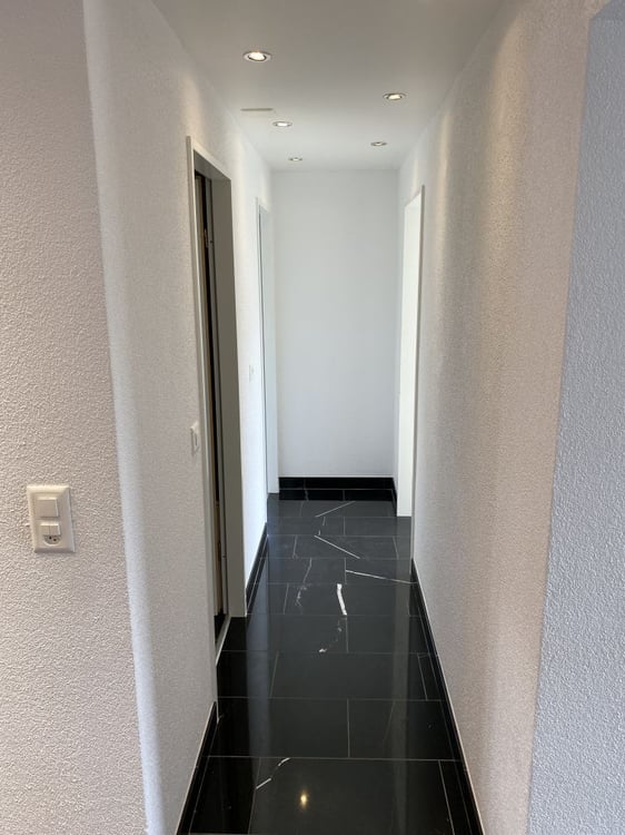 Appartement moderne de 4.5 pièces avec balcon et vue panoramique – La Chaux-de-Fonds 13