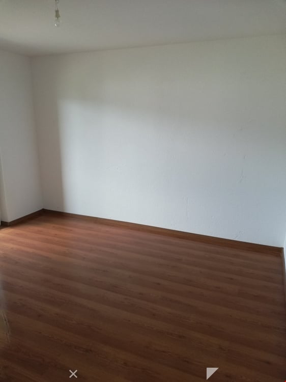 Geräumige renovierte 3.5-Zimmerwohnung mit 2 Balkonen 6