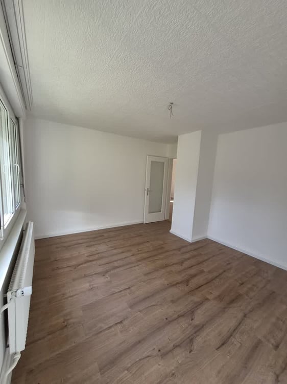 Appartement 4 pièces rénové avec balcon – La Chaux-de-Fonds 5