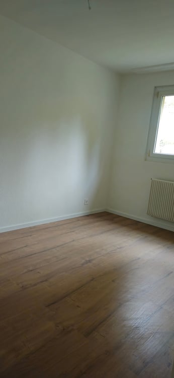 Appartement 2.5 pièces rénové à La Chaux-de-Fonds – disponible immédiatement 5
