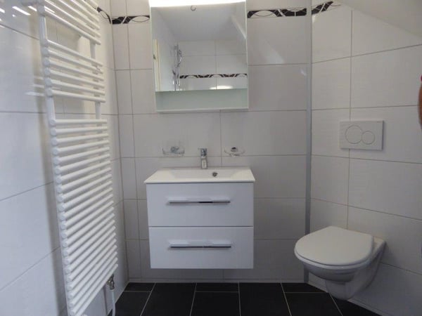 Appartement 2.5 pièces lumineux au 4ème étage à Moutier 6