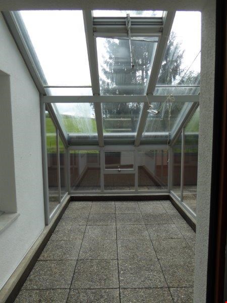 Geräumige 6-Zimmer-Wohnung mit Balkon und schöner Aussicht in Kerzers 13
