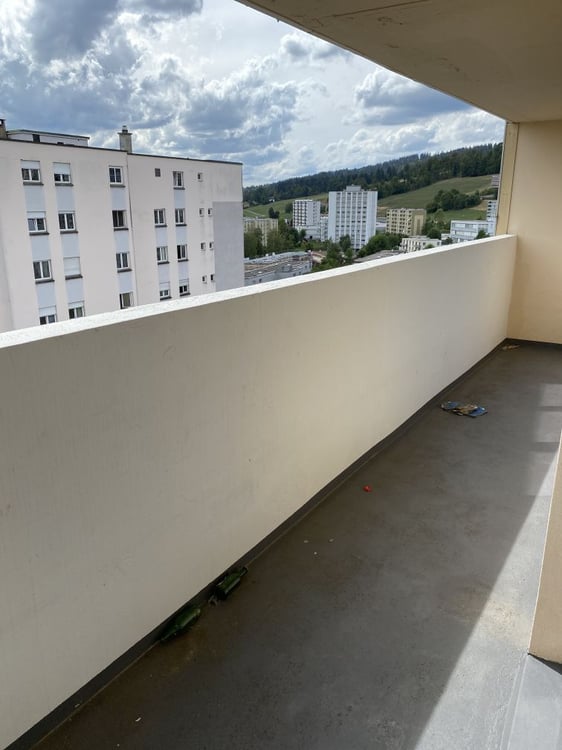 Appartement moderne de 4.5 pièces avec balcon et vue panoramique – La Chaux-de-Fonds 5