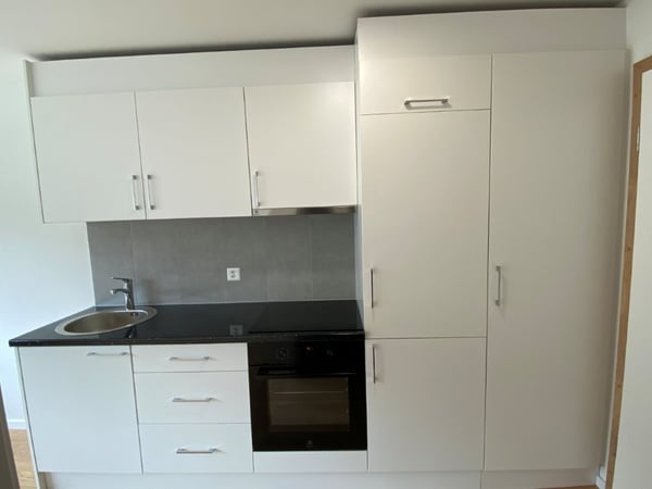 Modernes 1-Zimmer-Apartment im Neubau an der Bahnhofstrasse in Seewen SZ 4