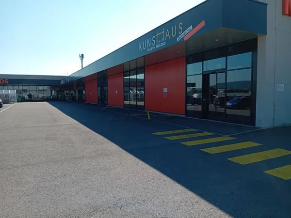Modernes Einkaufszentrum mit sehr stabilen Mietern und mit großem Potenzial 5