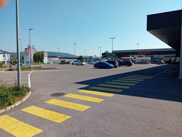 Modernes Einkaufszentrum mit sehr stabilen Mietern und mit großem Potenzial 11