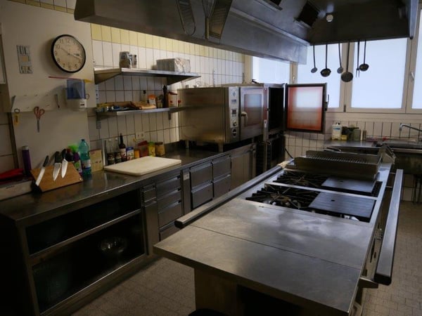 Gewerbeobjekt / Bistro & Restaurant an der Bahnhofstrasse in Seewen SZ – ab 2027 verfügbar 2