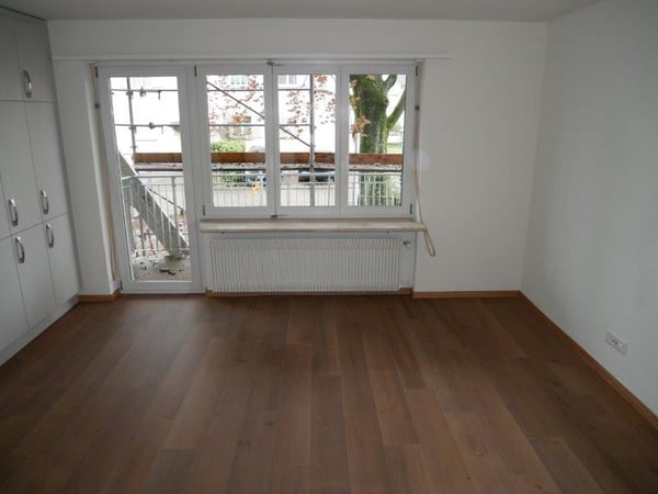 Moderne Studio-Wohnung in Opfikon 4