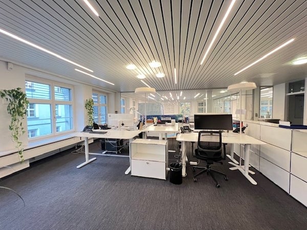 Bezugsbereite helle Büroräume mit Parkplätzen beim Bahnhof Zürich Enge 6