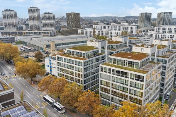 Gekühlte und neue Büroflächen mit Parkplätzen 5