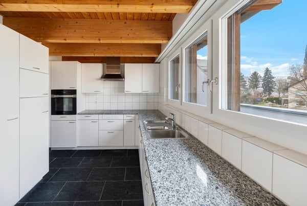 Wohnen über den Dächern - Deine neue Duplex-Attika! 10