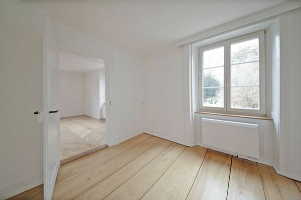 Renovierte 6-Zimmerwohnung mit viel Charme und privatem Garten! 9