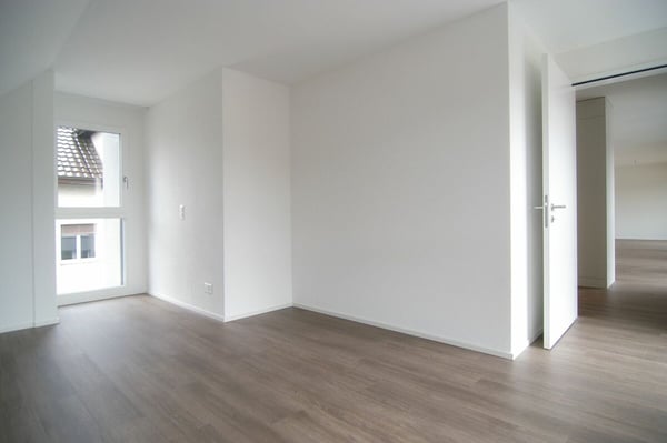 4.5 Zimmer Designer Wohnung zu vermieten 4