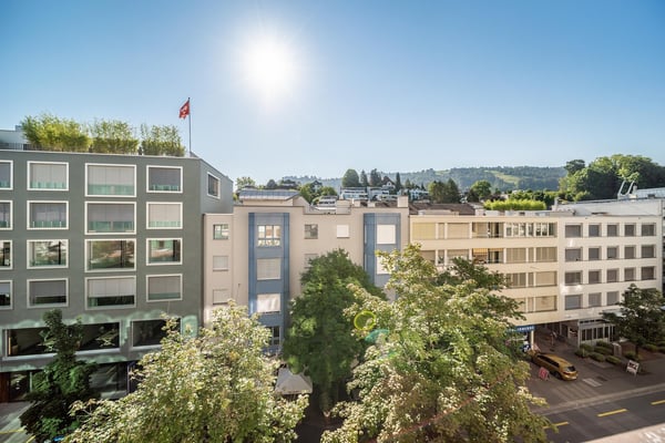 Exklusive 1.5-Zimmer-Wohnung in Zug – Neu renoviert & modern möbliert mit Seesicht. 28