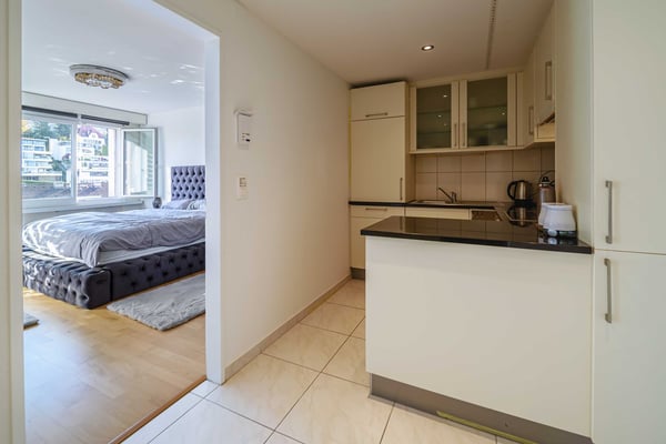 Exklusive 1.5-Zimmer-Wohnung in Zug – Neu renoviert & modern möbliert mit Seesicht. 13