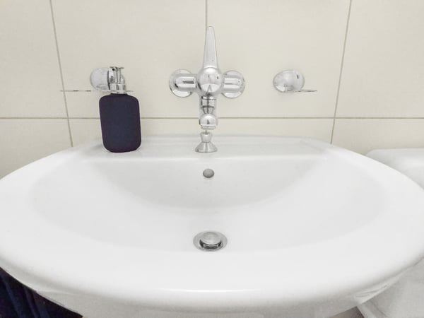 Exklusive 2.5-Zimmer-Wohnung in Zug – Neu renoviert & modern möbliert mit Seesicht. 22