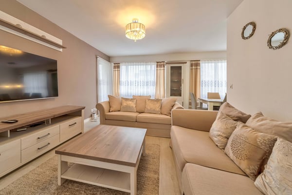 Luxuriöse 3.5-Zimmer-Wohnung in Toplage mit Ausblick 6
