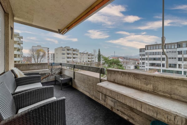 Luxuriöse 3.5-Zimmer-Wohnung in Toplage mit Ausblick 15