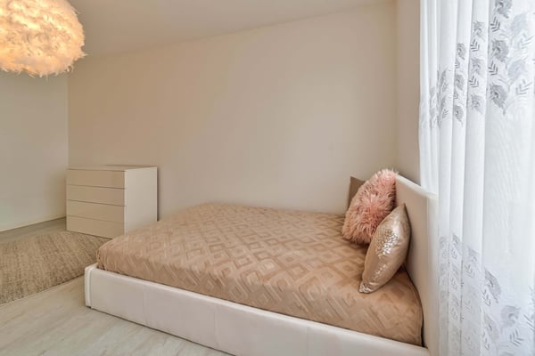 Luxuriöse 3.5-Zimmer-Wohnung in Toplage mit Ausblick 14