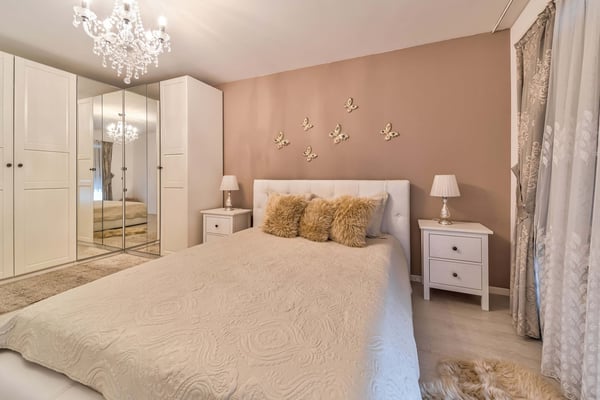 Luxuriöse 3.5-Zimmer-Wohnung in Toplage mit Ausblick 4