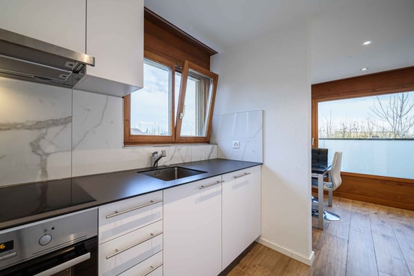 Stilvoll Wohnen mit Komfort – Frisch renovierte 2.5-Zimmer-Wohnung zu vermieten 14