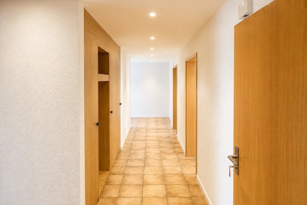 Exklusive 3.5-Zimmer-Luxuswohnung – frisch renoviert & bezugsbereit! 6