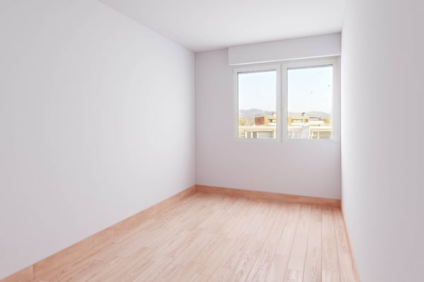 Neu renovierte große 4.5 Zimmerwohnung mit Anbindung an privatem großen Park 13